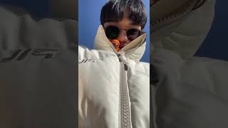 패딩 속 앵무새 #구독 #귀여운 #앵무새 #앵무새키우기…