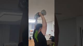 꽁패.헬스트레이너 뽀미.어깨운동.앵무새.한스마카우.20…