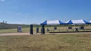 @말하는앵무새 이큐의 동생 하이브리드코카투 이든이가 언니를 만나 자매비행을 합니다.