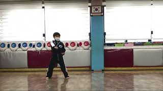 명성태권도 1관 노래품새 (금강)